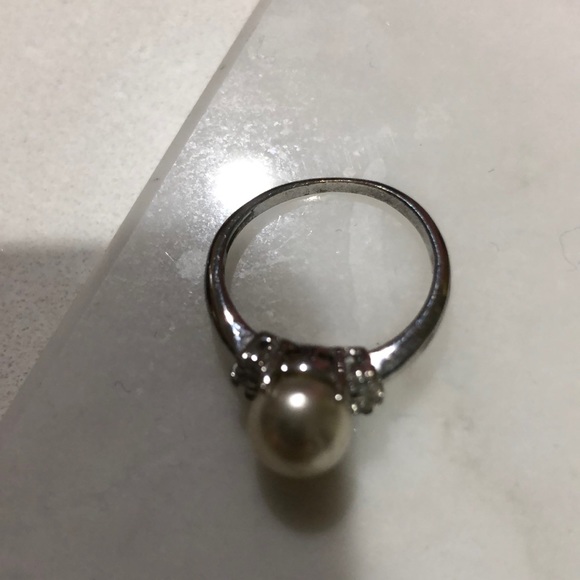 Nadir Cocktail Ring - Picture 2 of 3